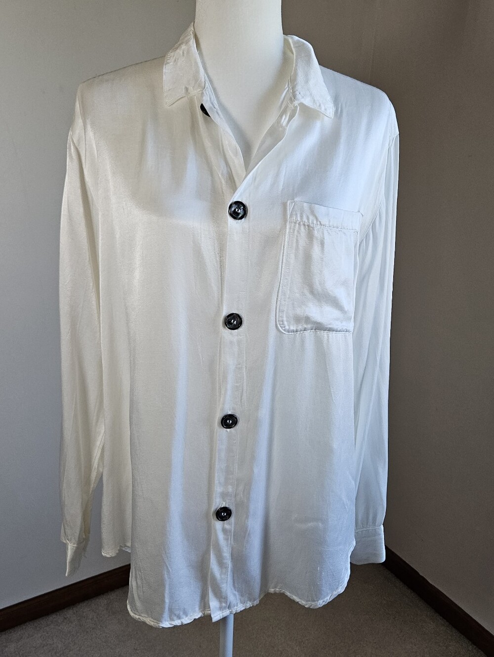 CP Shades Rayon Button Up Long Sleeve  Satiny Cream Pocket S Wardrobe Basic